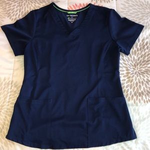 Women’s navy scrub top